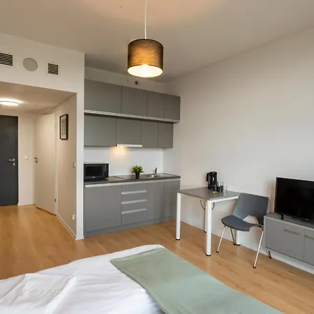 Sleepwell Aparthotel 3*